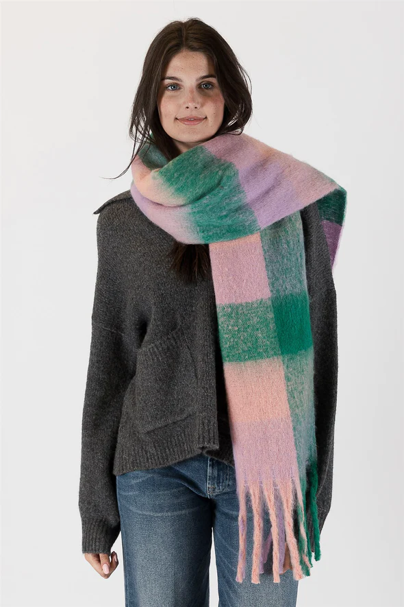 Check Scarf in Kelly Green