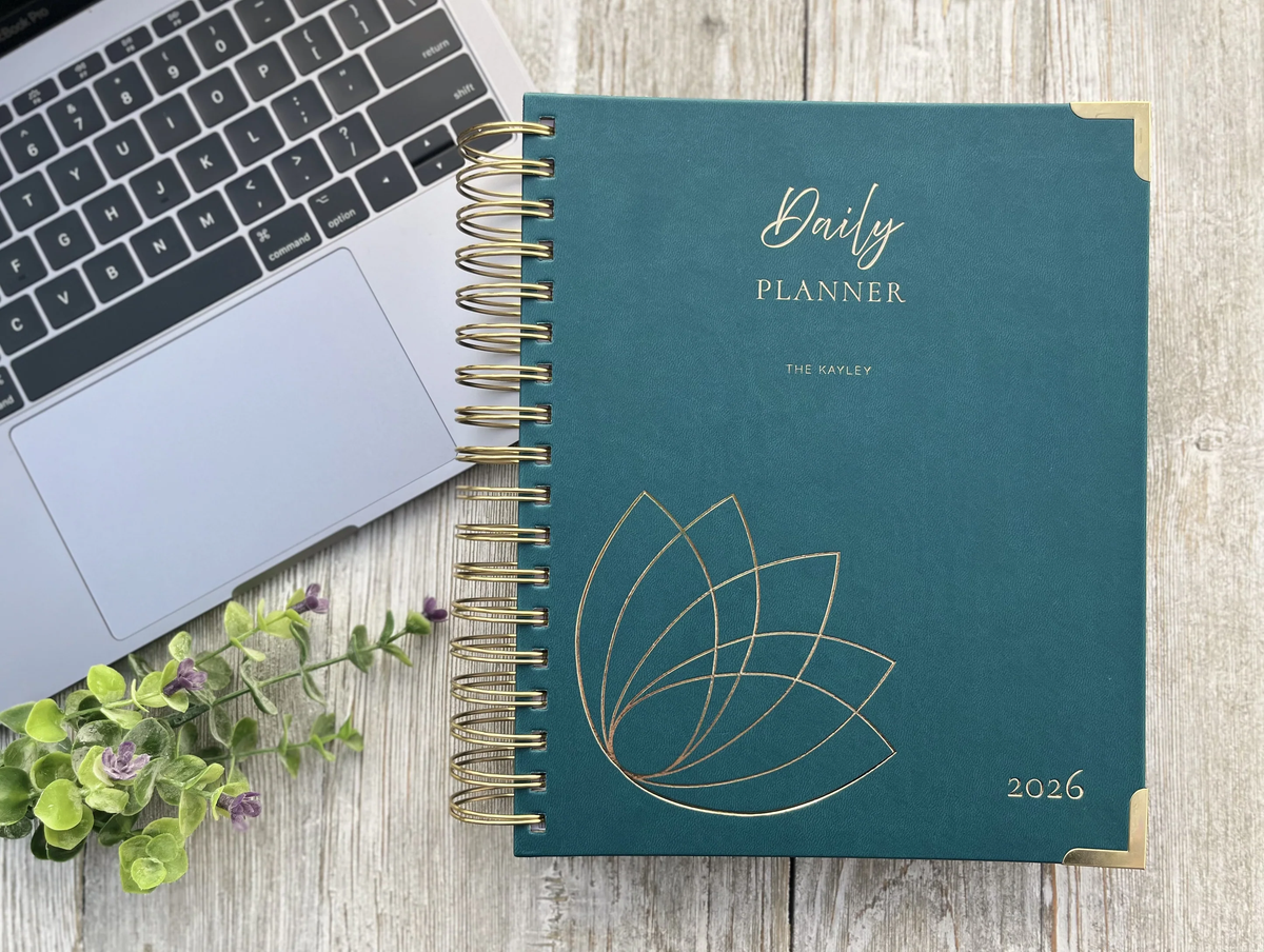 Lilies Planner