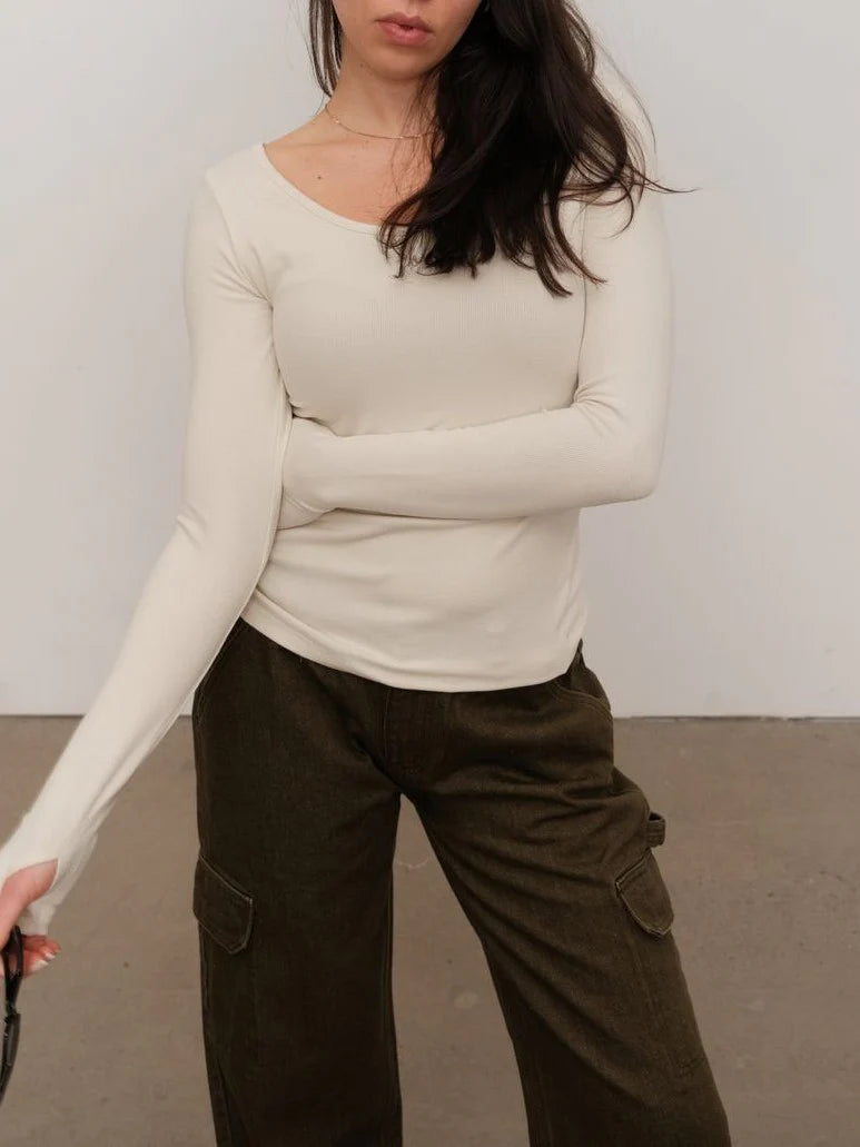 Bridget Peachy Scoop in Butter Cream