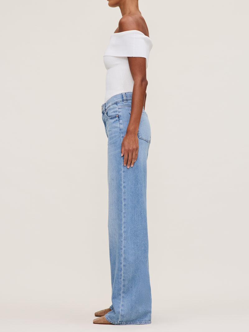 Hepburn Wide Leg High Rise 32" Jeans in River Bank