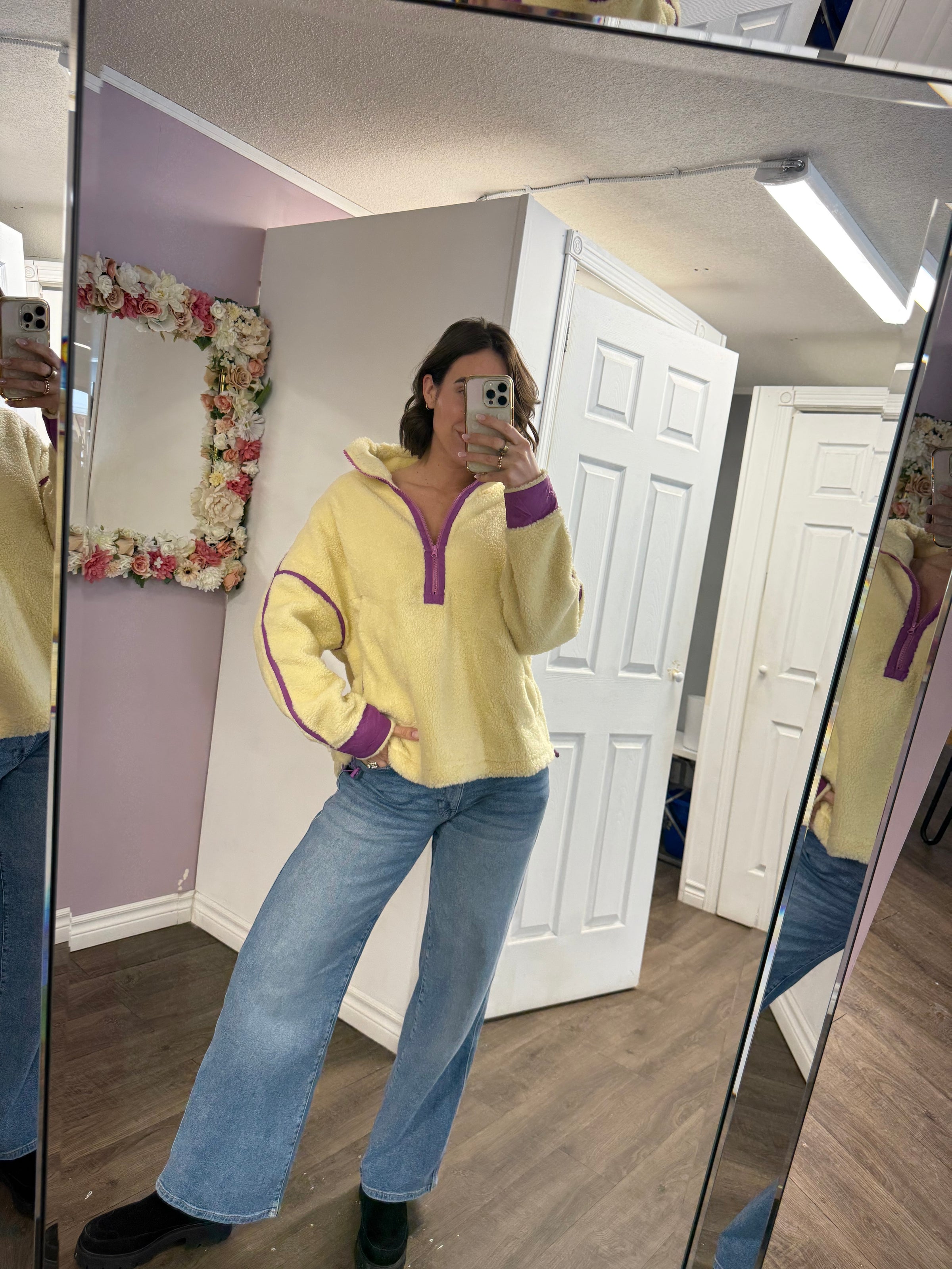 Maci Sherpa Pullover in Banana Lime