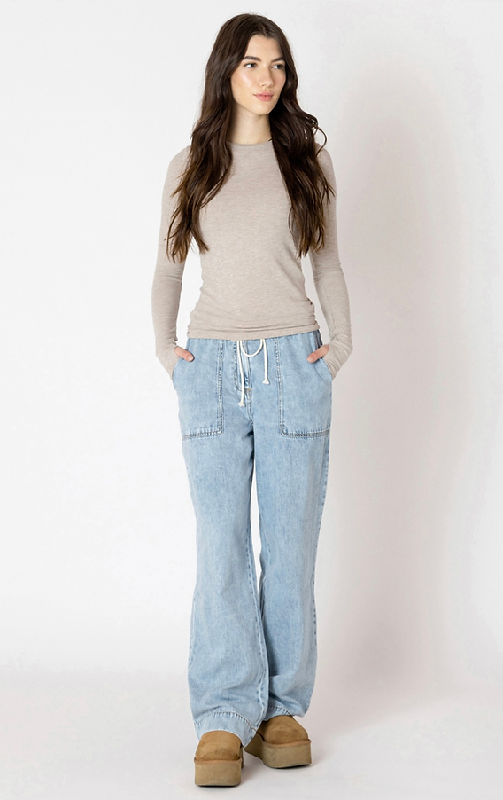 Andie Denim Pant in Washed Blue