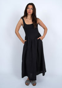 Farah Dress in Black