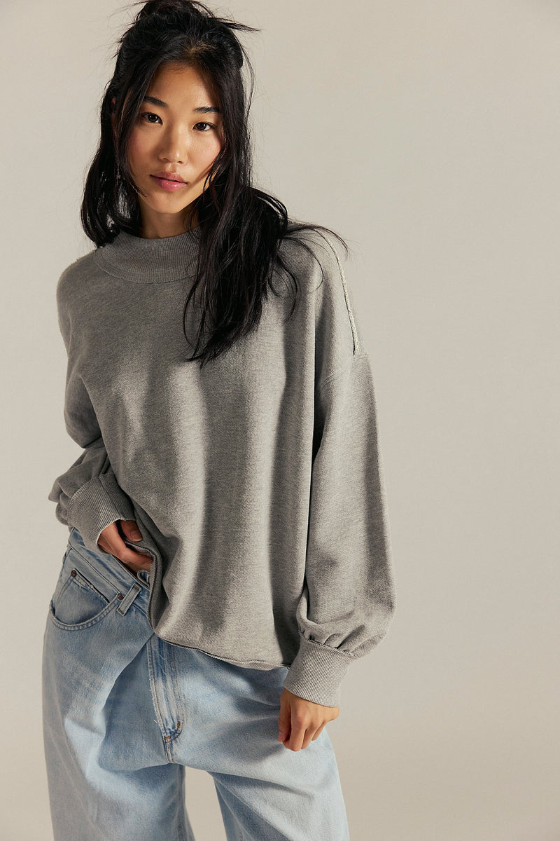 Palm Springs Pullover in Heather Grey