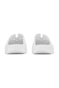 Slip-In Clog in Milk Creme