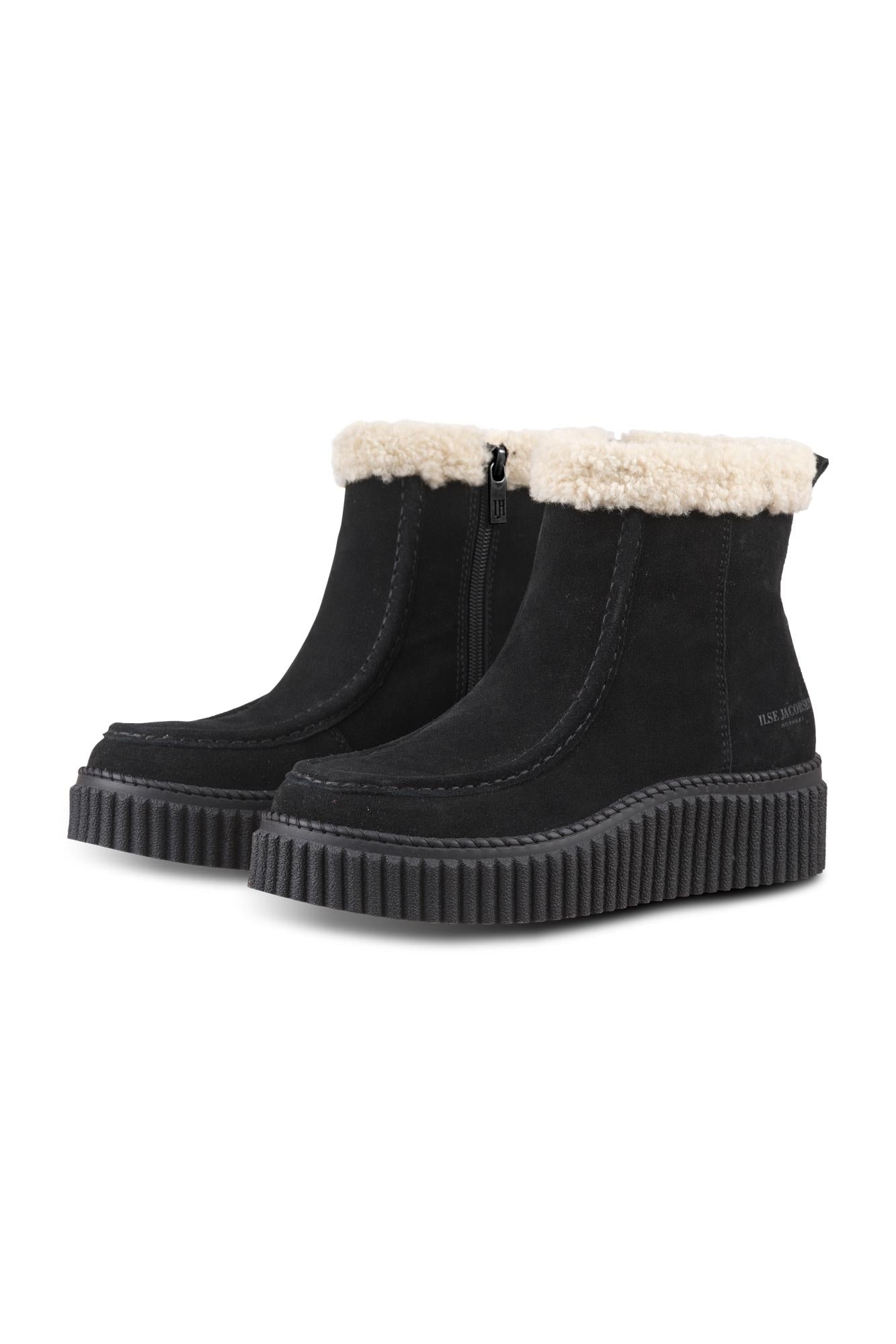 Suede Shearling Boot in Black