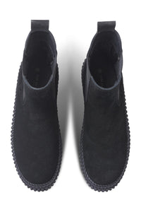 Calira Chelsea Boot in Black