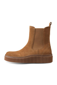 Calira Chelsea Boot in Cashew