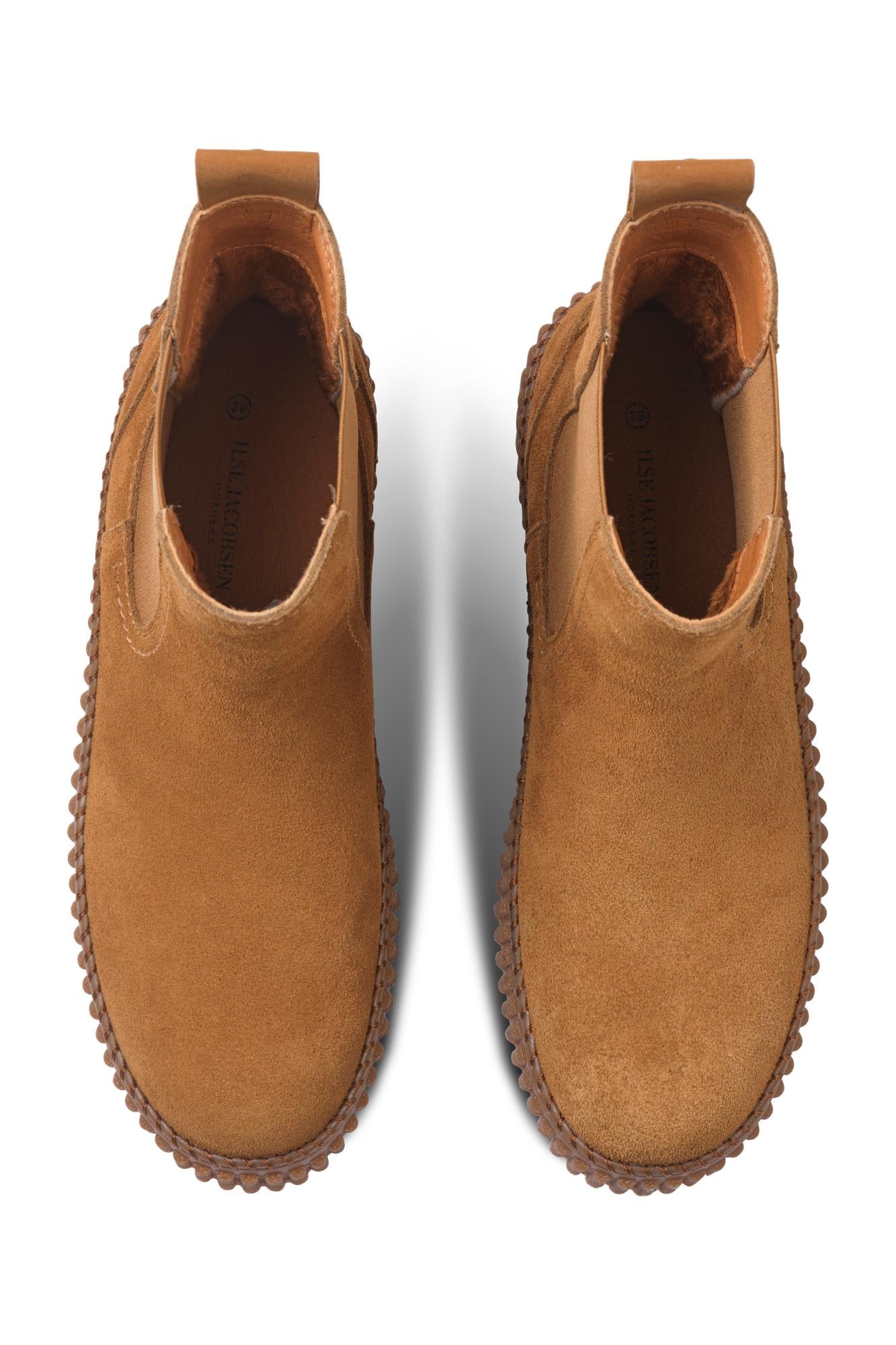 Calira Chelsea Boot in Cashew
