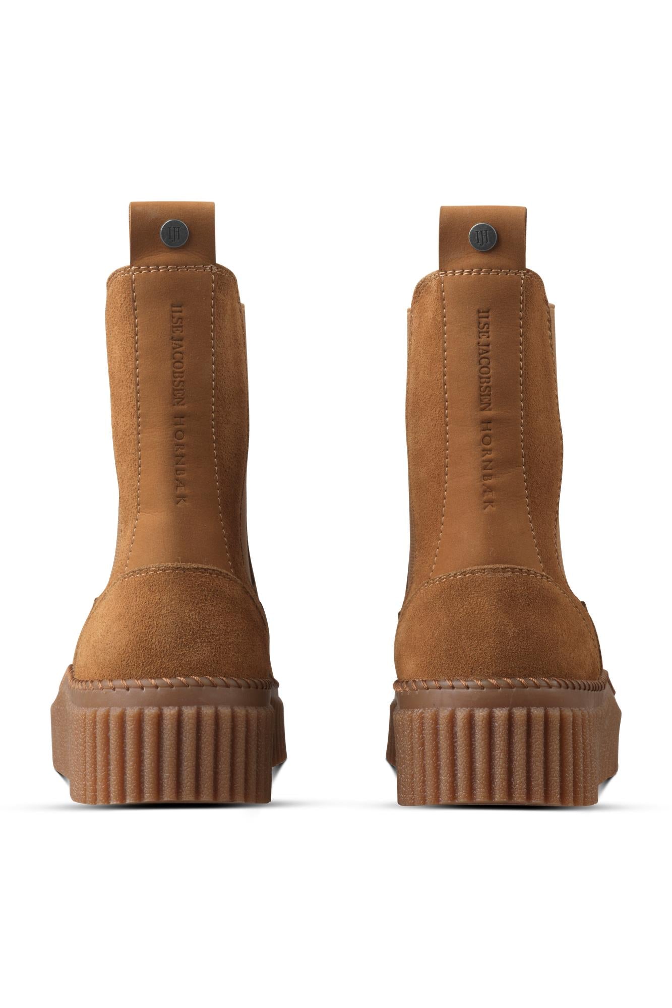 Calira Chelsea Boot in Cashew