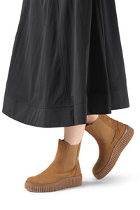 Calira Chelsea Boot in Cashew
