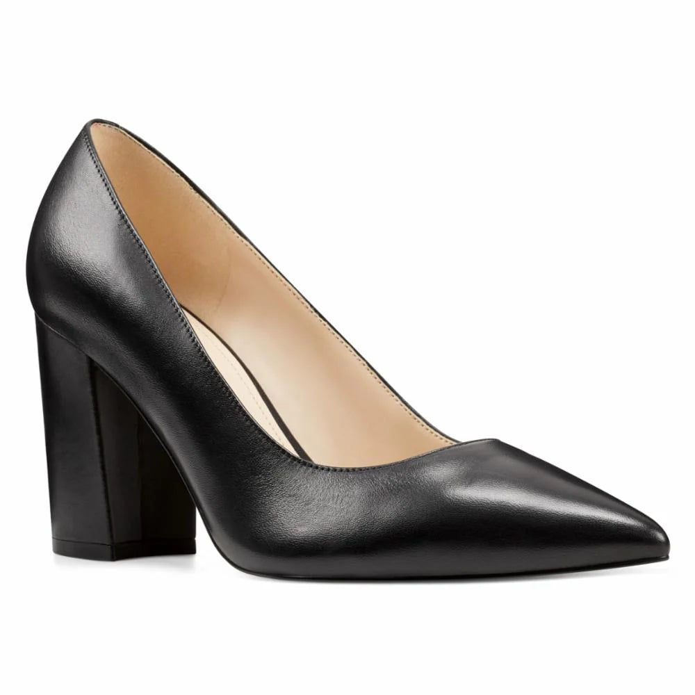 Cara Pump in Black