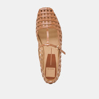 Rains Flat in Saddle Stella