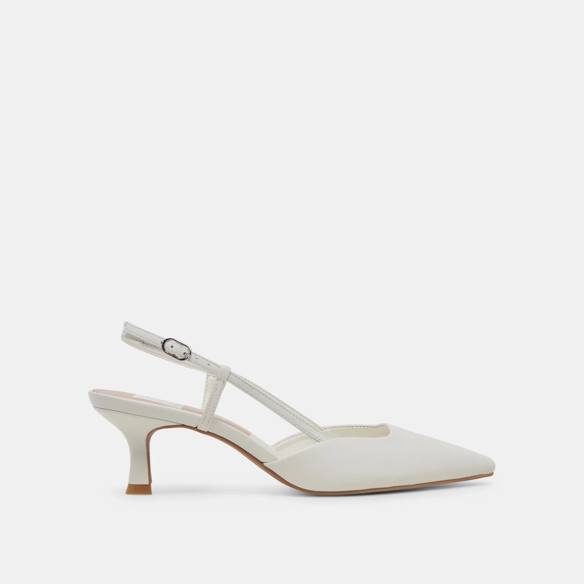 Oldela in White Leather