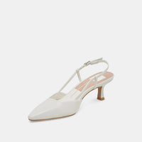 Oldela in White Leather