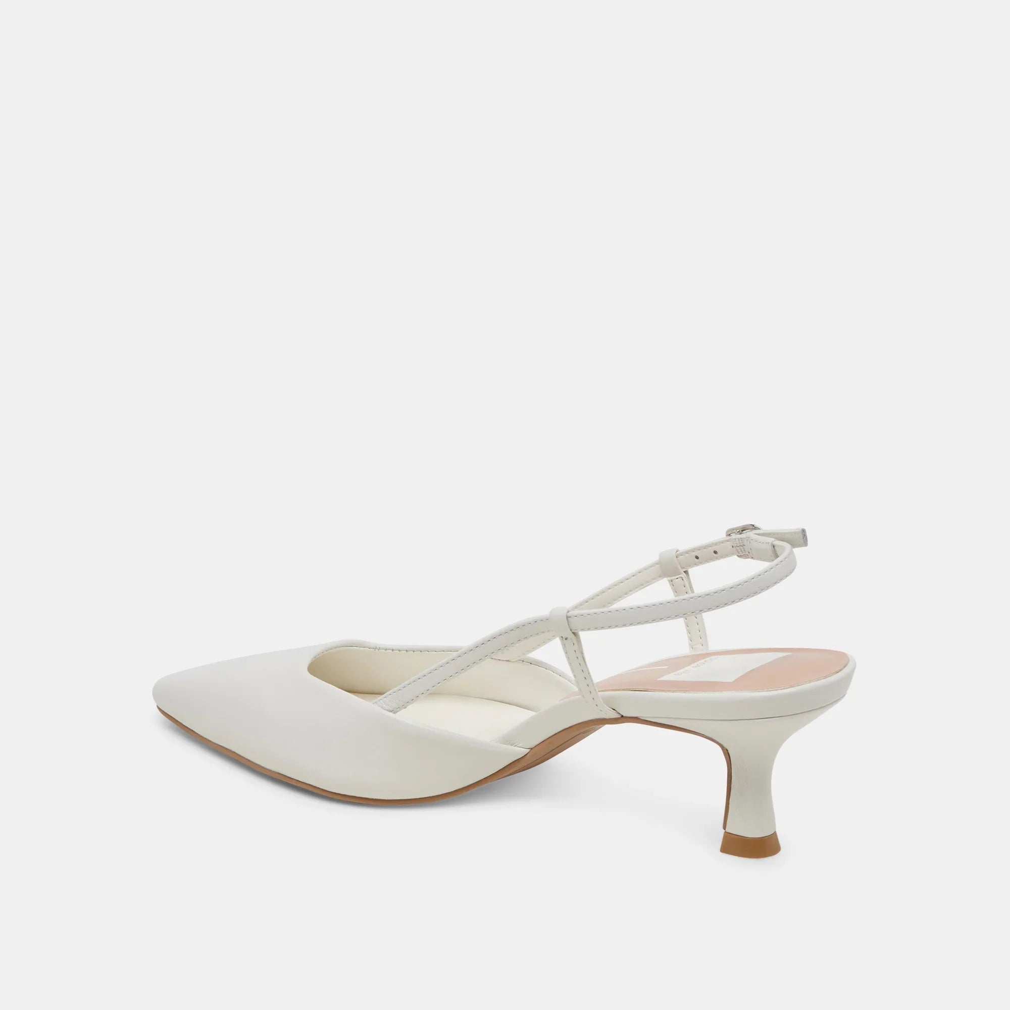 Oldela in White Leather
