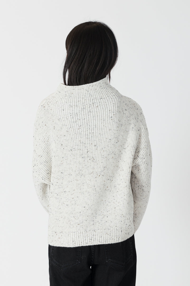 Evolet Ribbed Mockneck Sweater in Off White Fleck