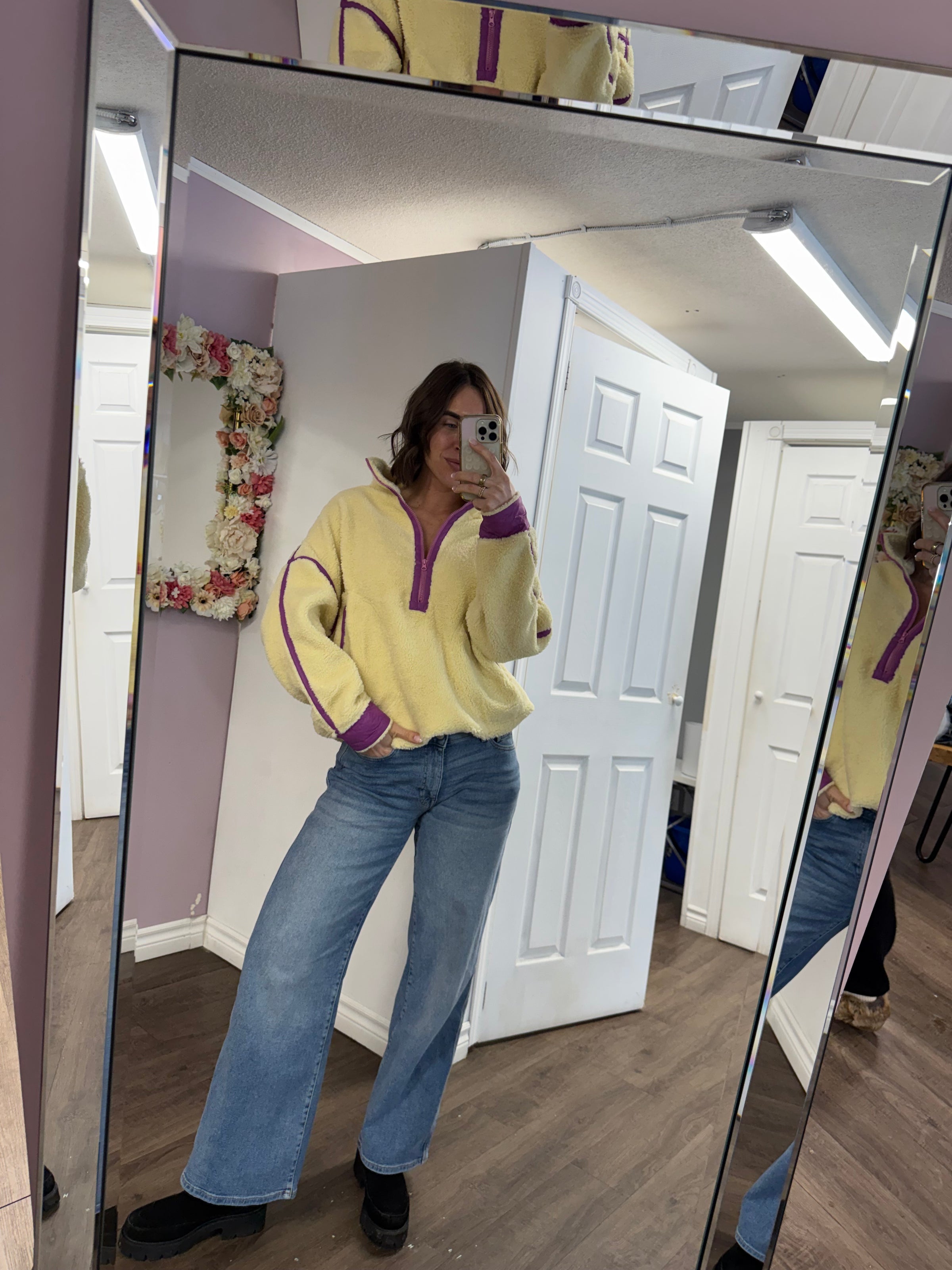 Maci Sherpa Pullover in Banana Lime