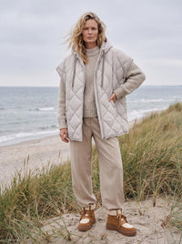 Peppy Quilted Oversized Vest in Silver Grey