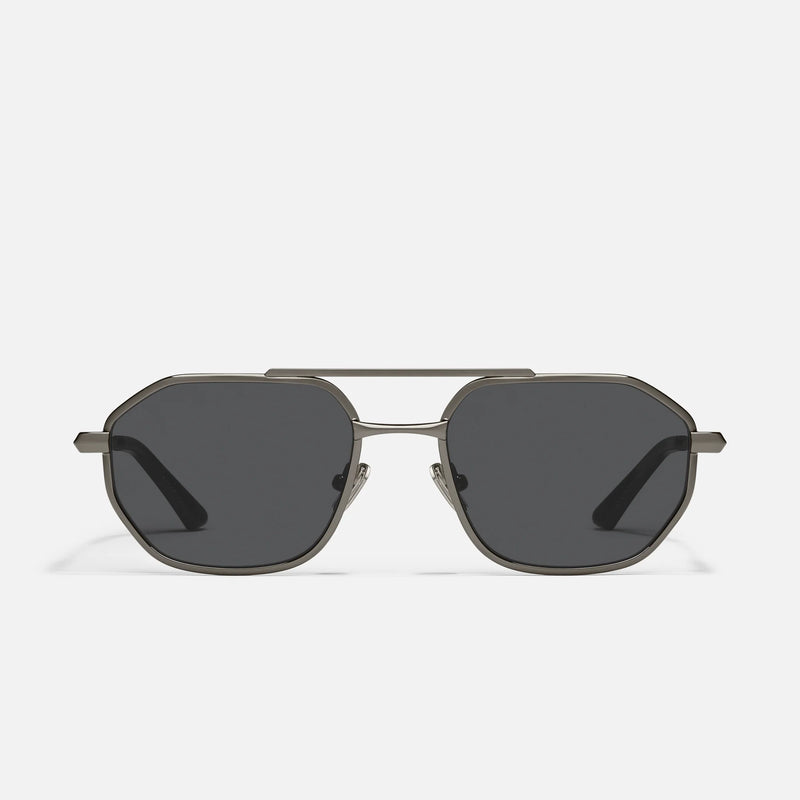 EN ROUTE | Gunmetal Smoke