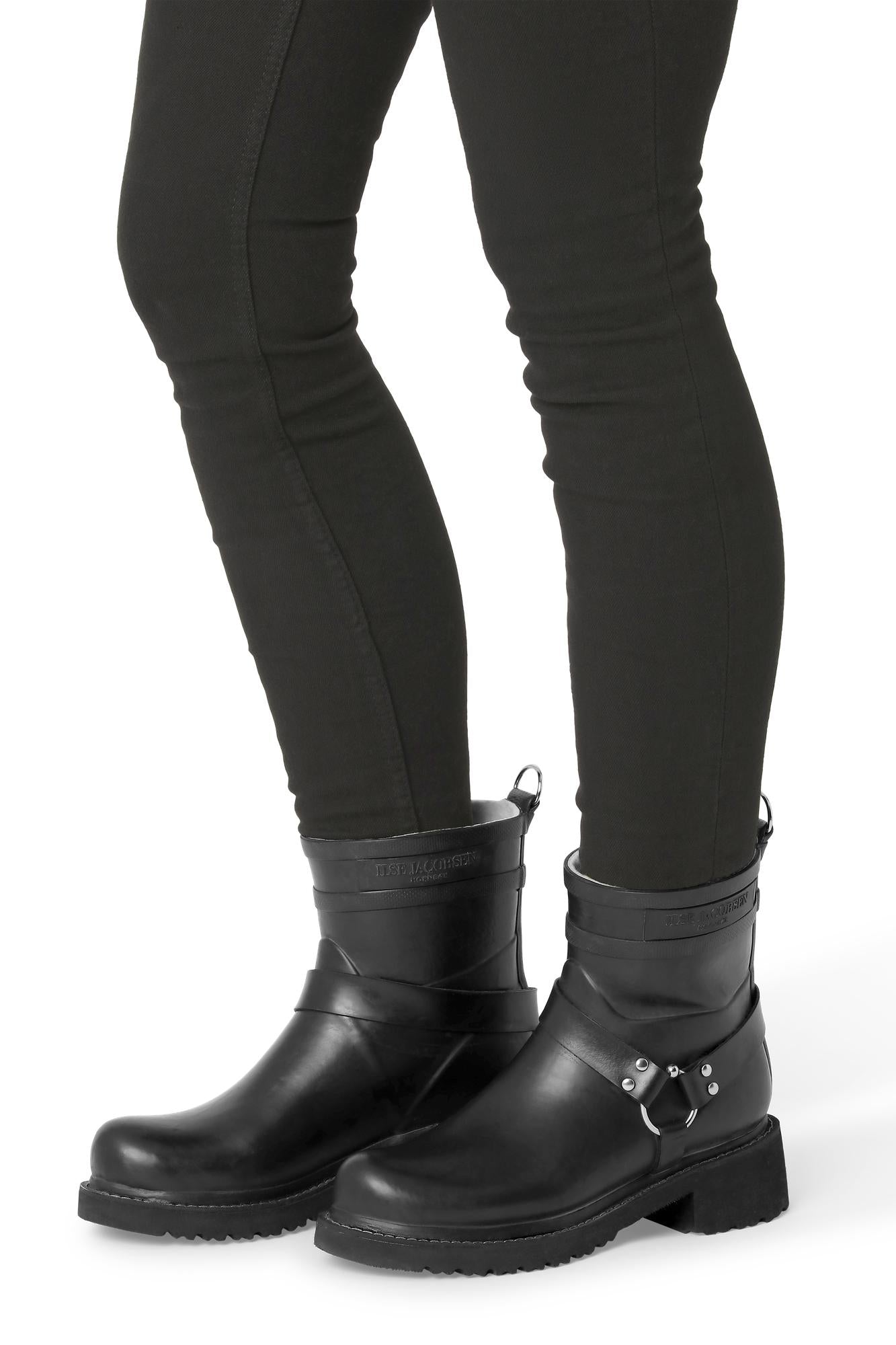 Short Engineer Rubber Boot in Black