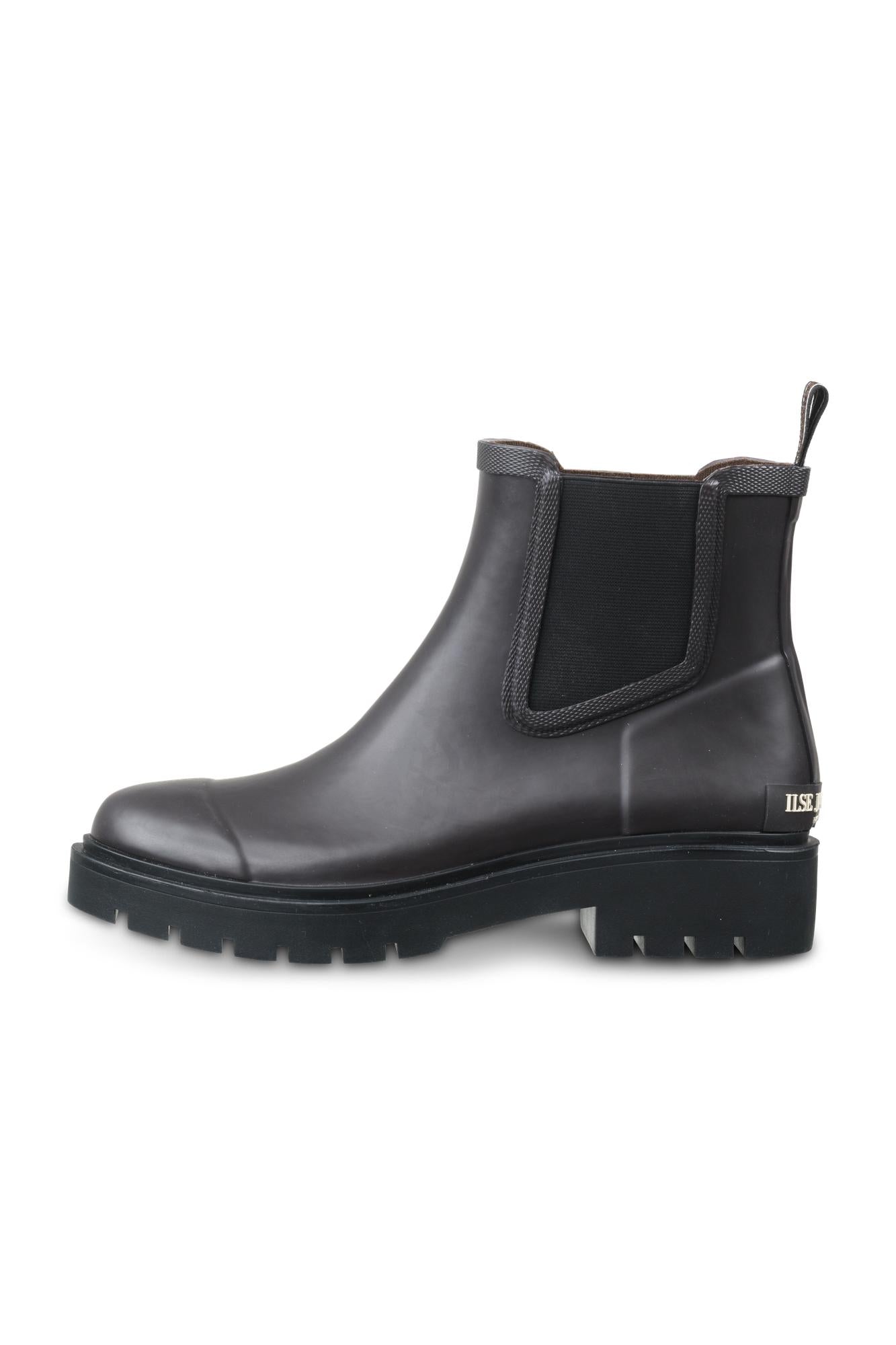 Chelsea Rain Boot in Black Brown