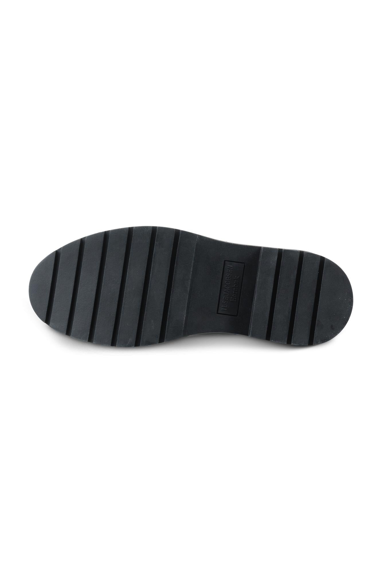 Chelsea Rain Boot in Black Brown