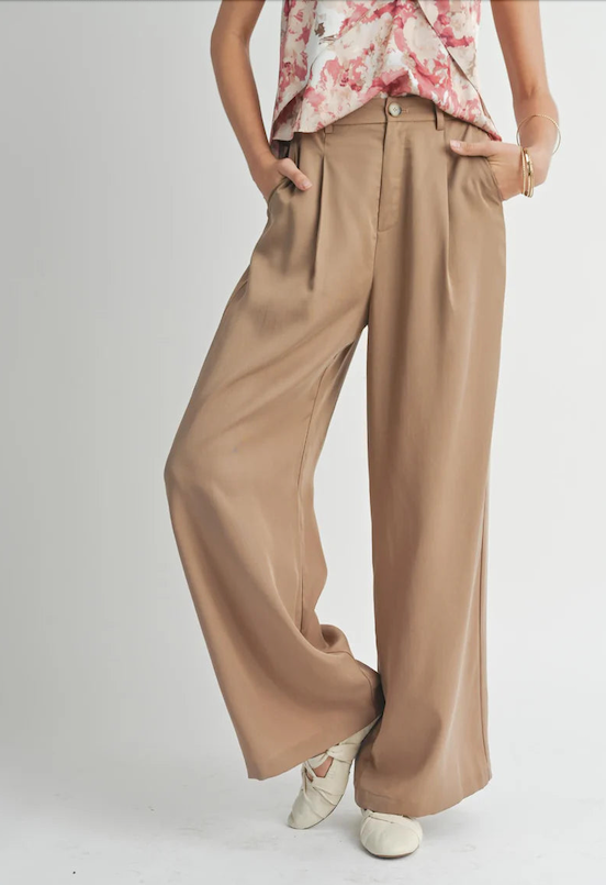 Dress Code Front Pleat Pant in Dark Taupe