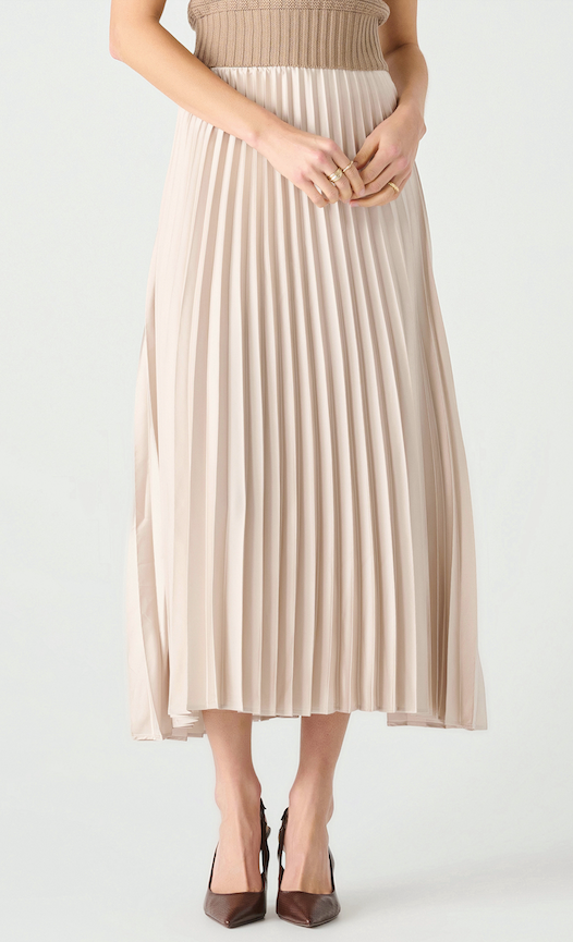 T Pleated Skirt In Champange