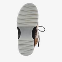 Blurred Teddy Boot
