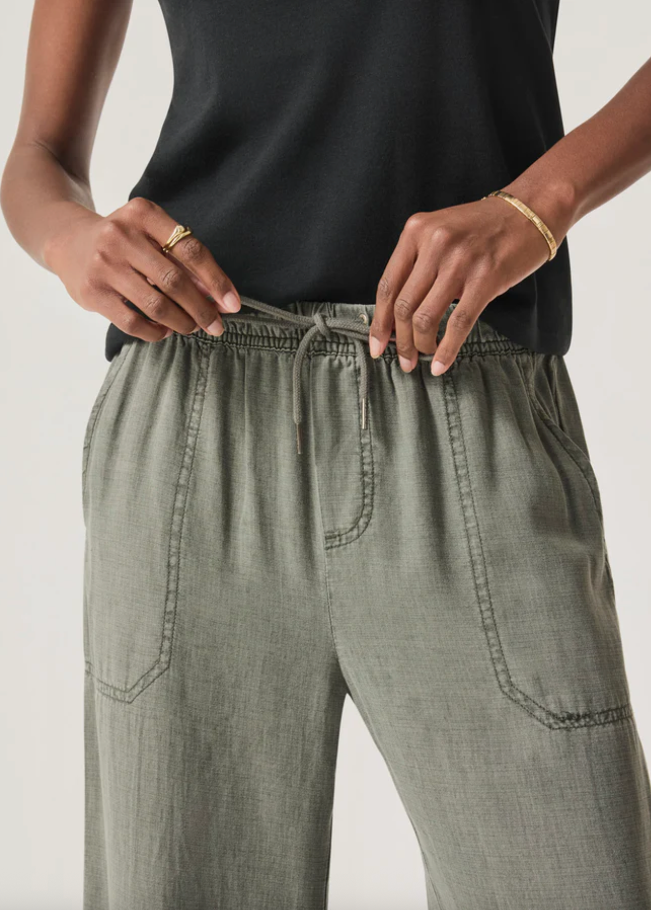 Angie Crop Wide Leg Pant | Vintage Olive Branch