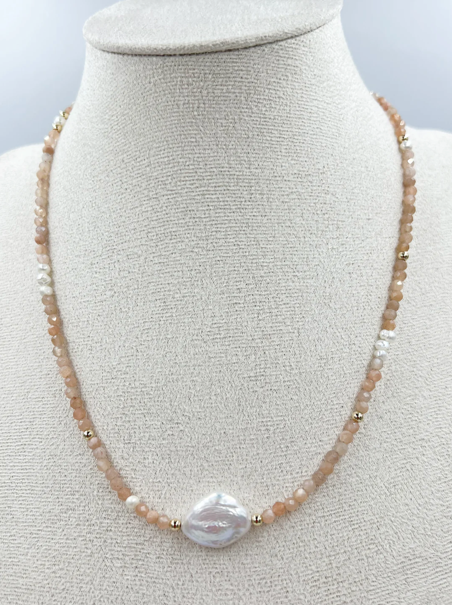 Maris Strand Necklace | Pink Moonstone