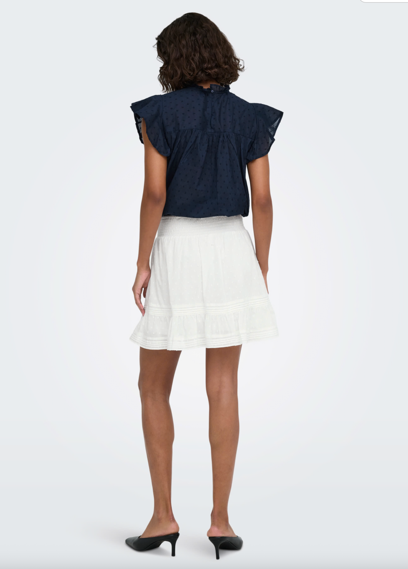 Onlkatti Short Skirt | White