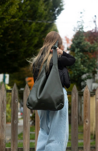 Knot Leather Shoulder Bag | Hunter Green
