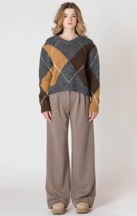 Neutral Argyle V-Neck Sweater