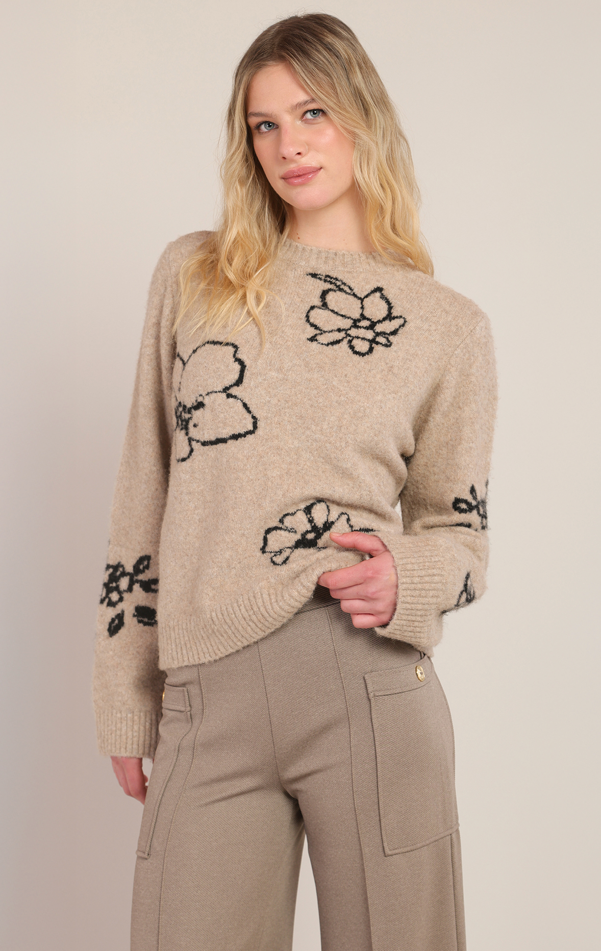 Flower Crewneck
