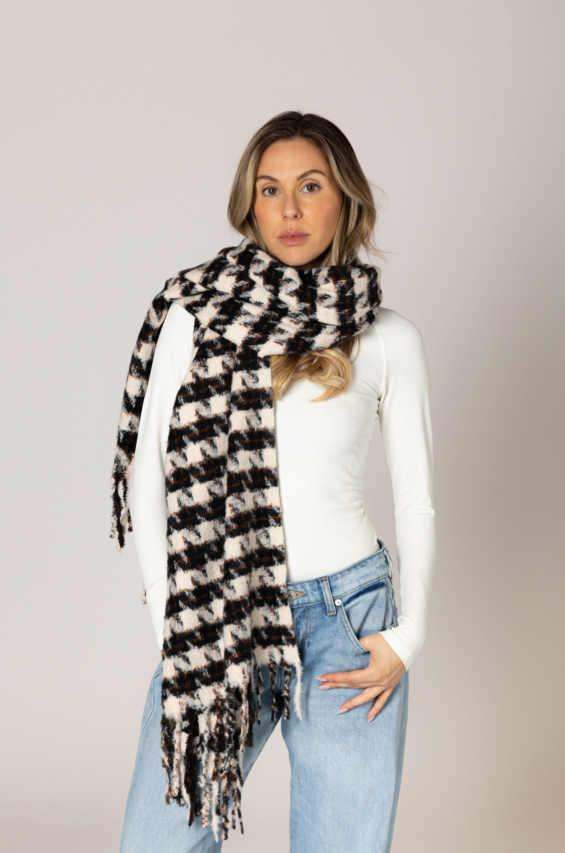 Houndstooth Supersoft Scarf