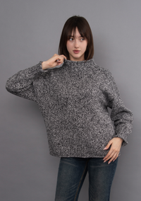 Lucretia Funnel neck | Black Twist