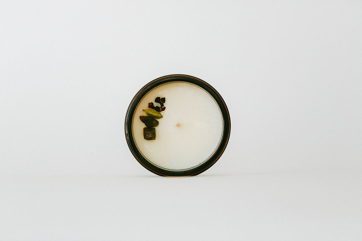 Comfort Candle | Santal, Cardamom + Oud Wood | 9oz