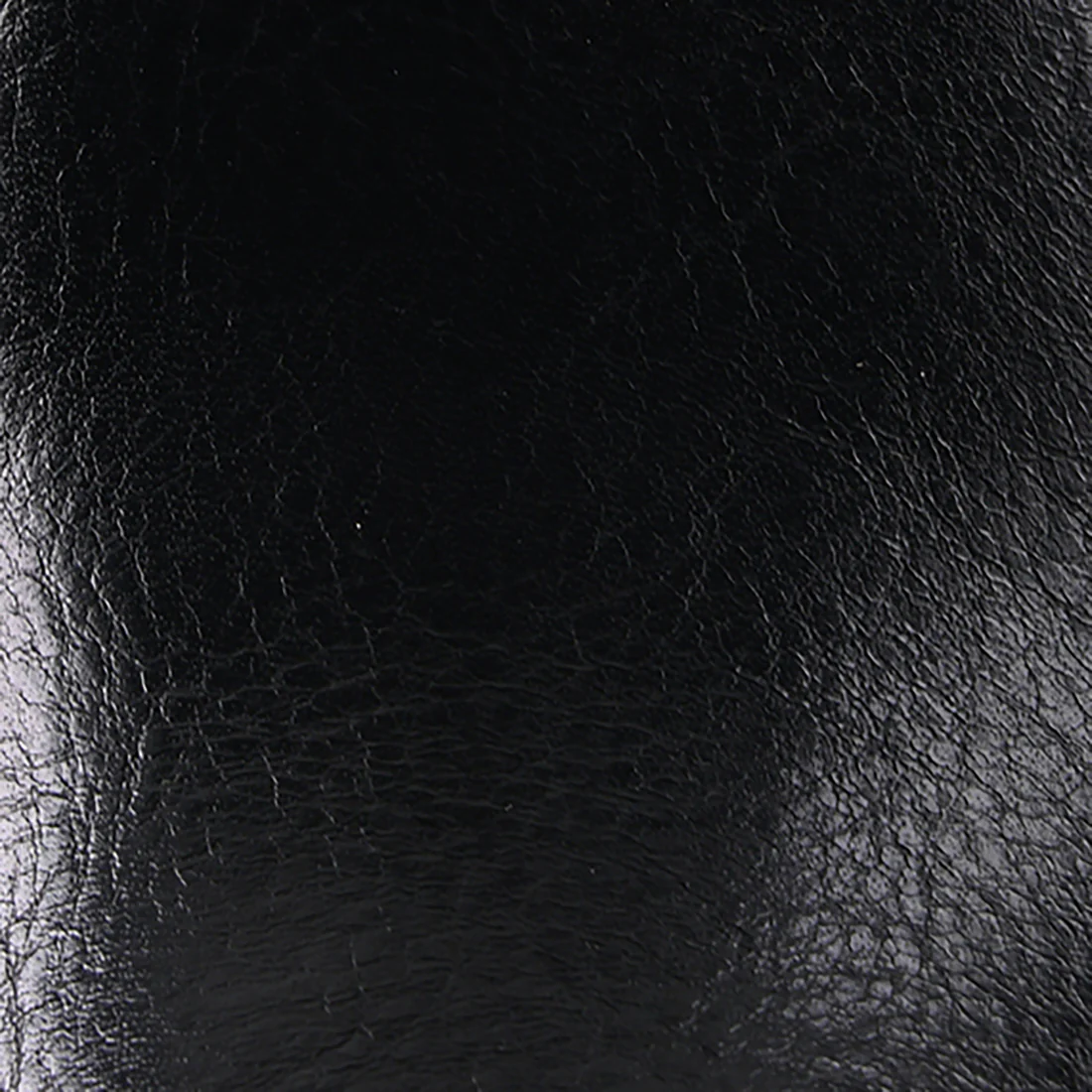 Yurie Boot in Black
