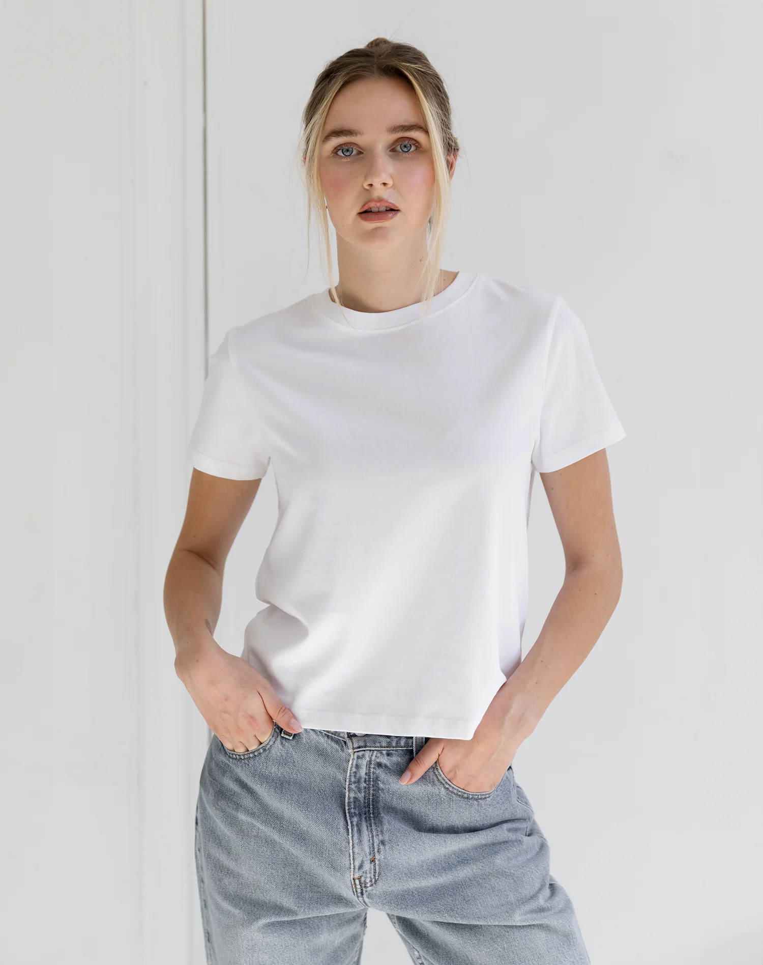 Paris Tee | White