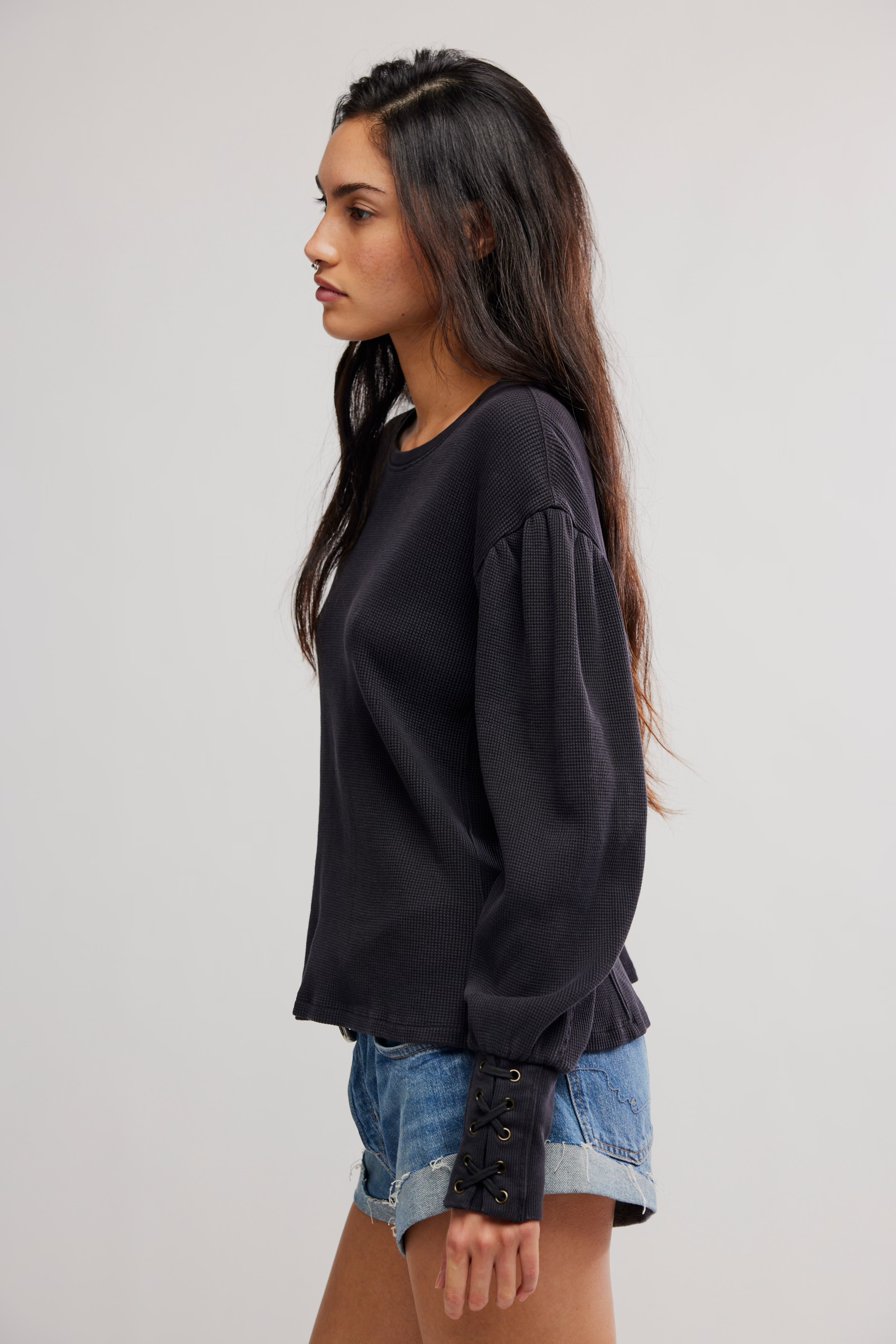 The Lapis Cuff Top in Black
