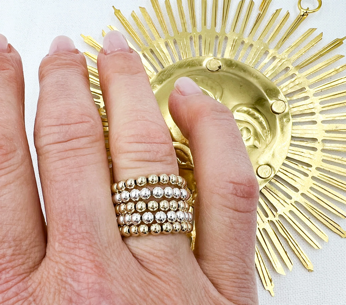 Saskia jewelry deals