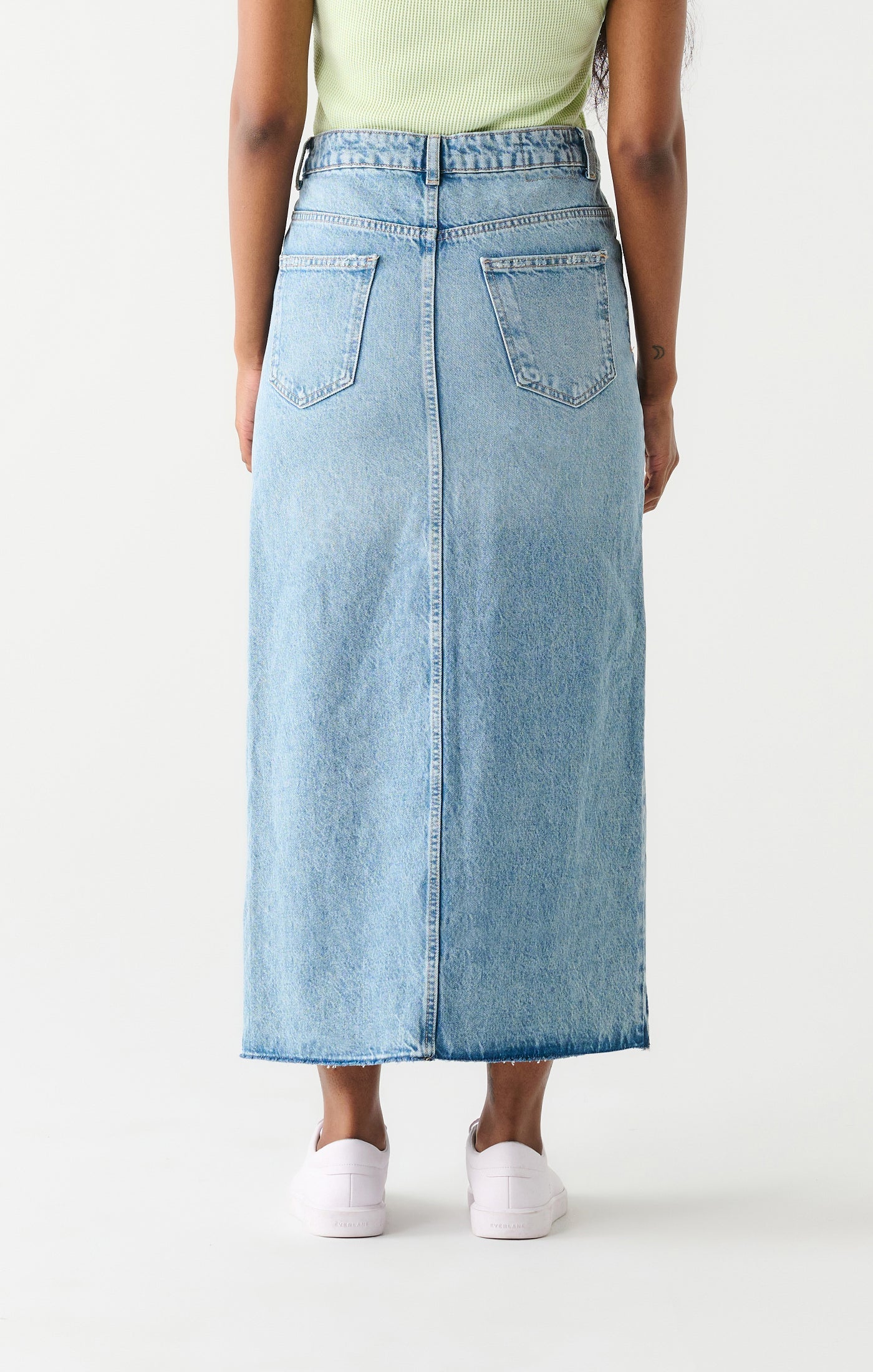 The Maxi Denim Skirt In Medium Wash