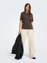 Happy Short Sleeve O-Neck Tee in Chocolate
