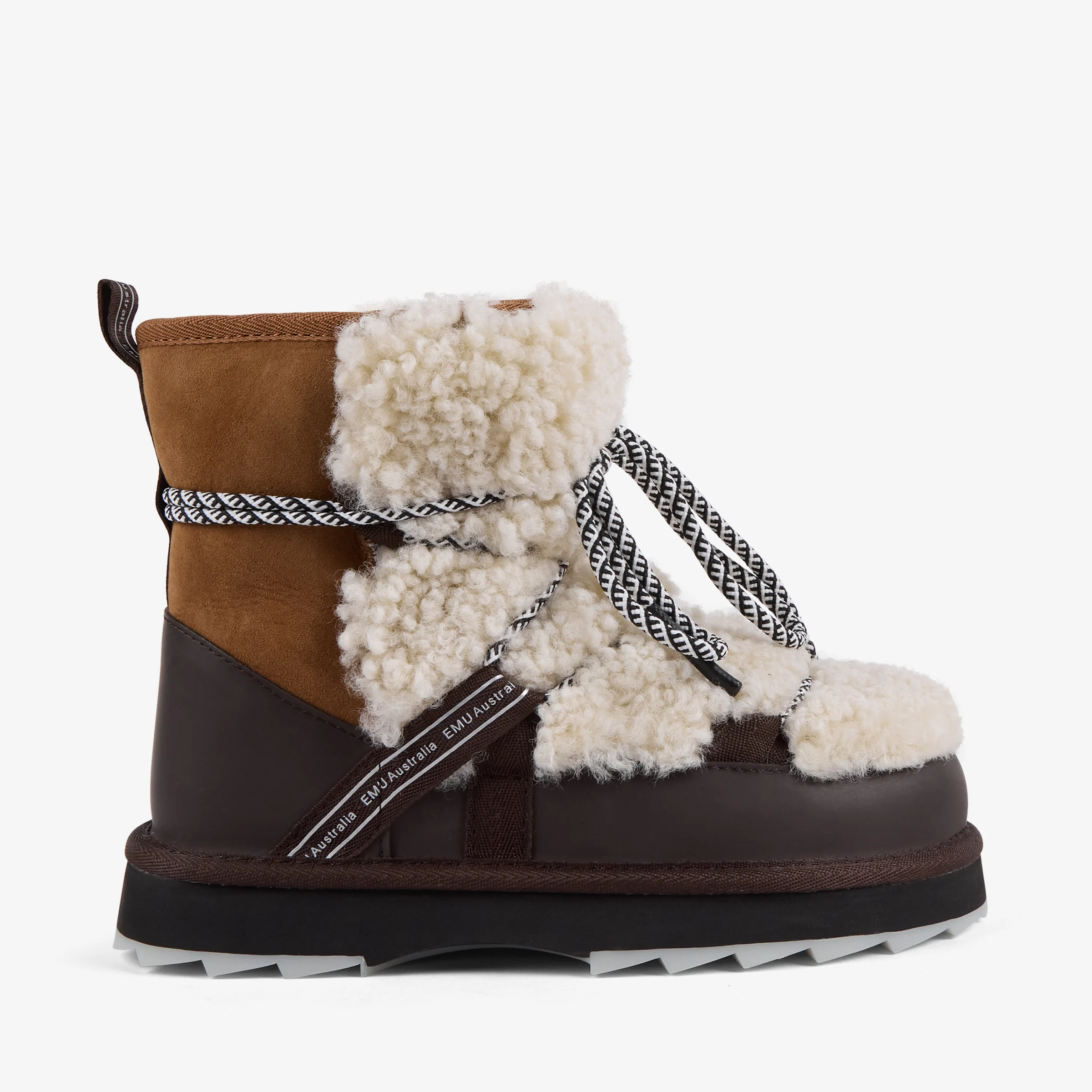 Blurred Teddy Boot