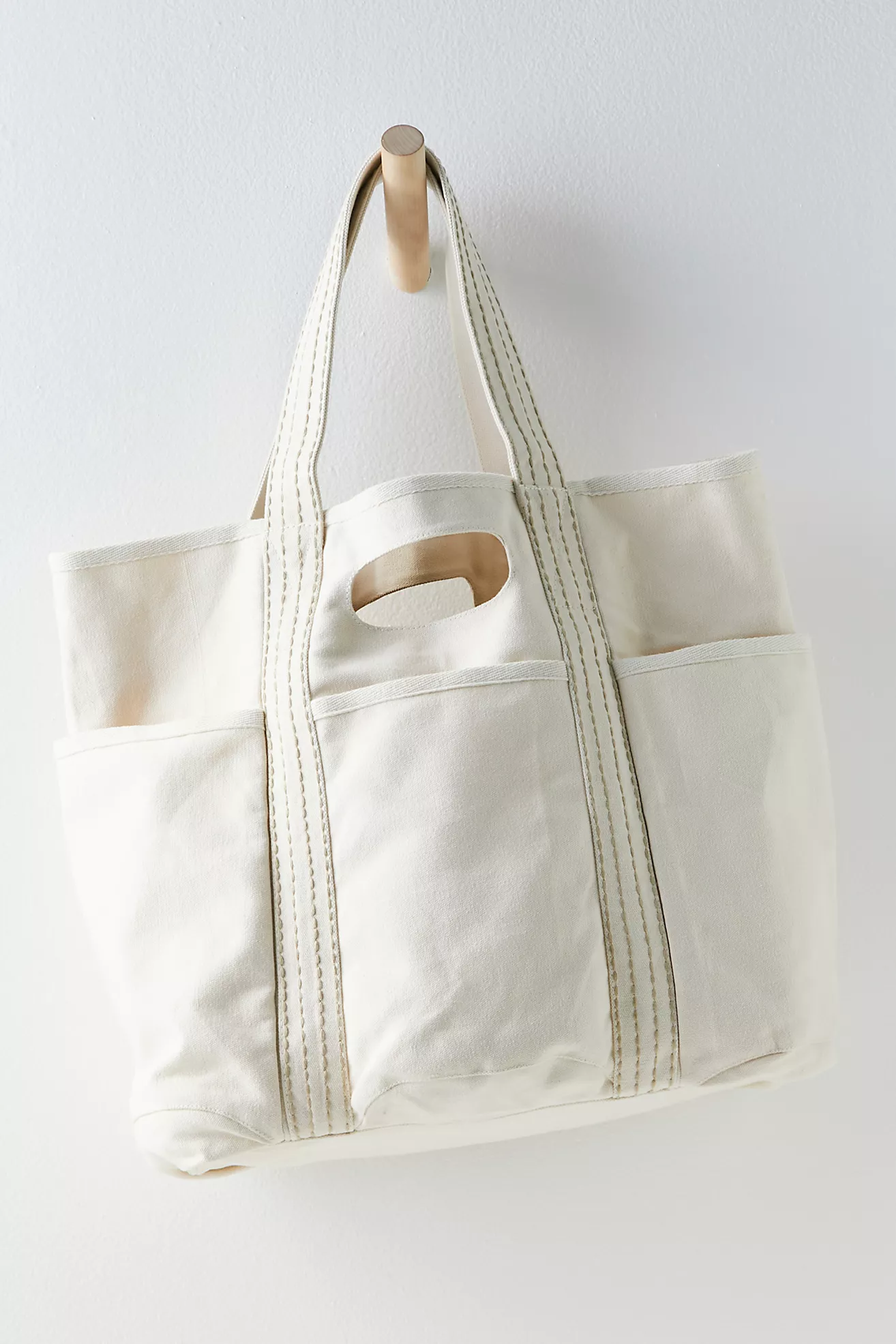 Caravan Canvas Tote in Tea