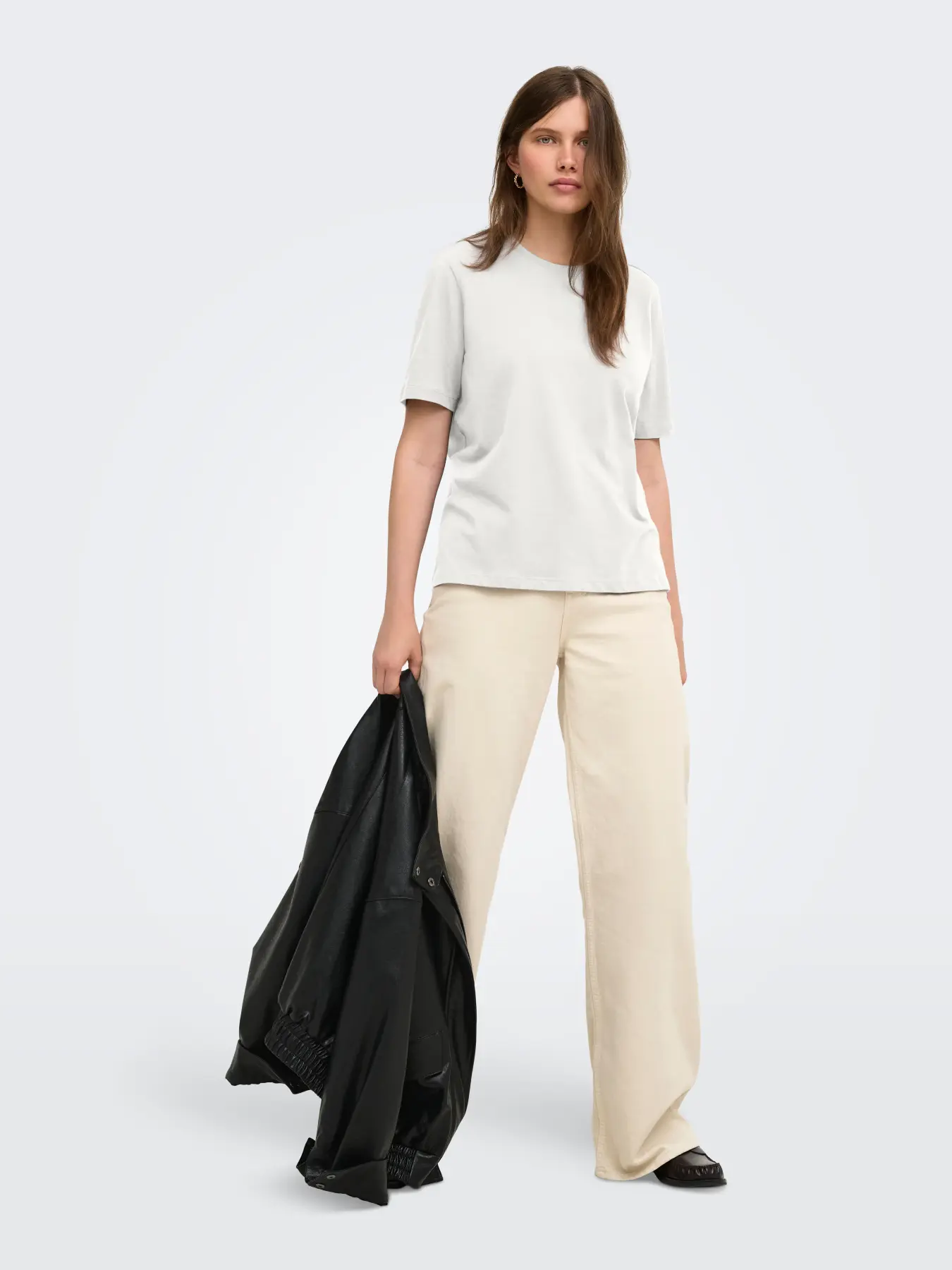 Happy Short Sleeve O-Neck Tee