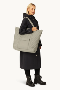 Weekender Quilted Bag in Coriander