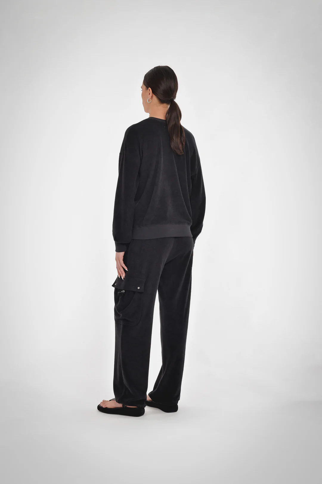 Sasha Terry Towel Sweatershirt in Black